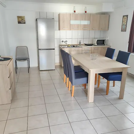 Katalin Apartmanhaz *