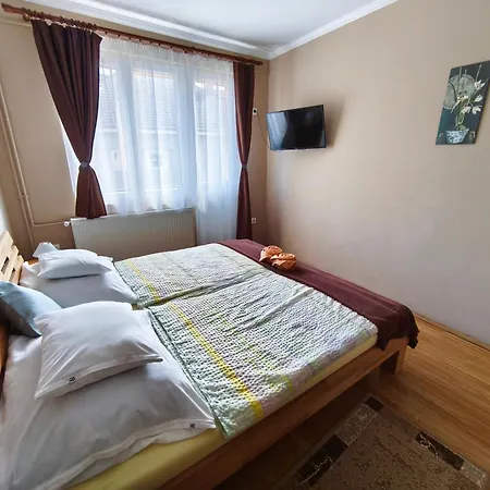 Katalin Apartmanhaz *