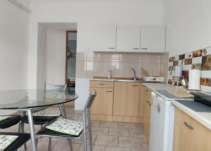 דירה Katalin Apartmanhaz